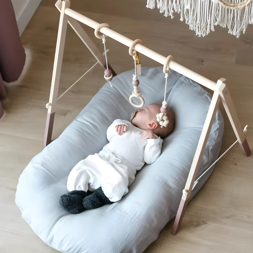 Alsidig ortopædisk babypude – blød og åndbar støtte