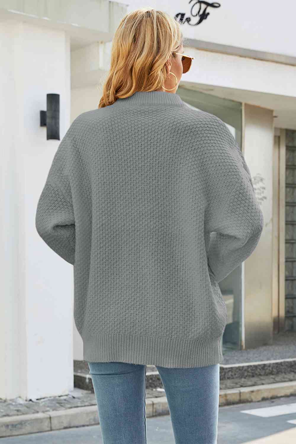 Oversized kabelstrikket sweater til damer