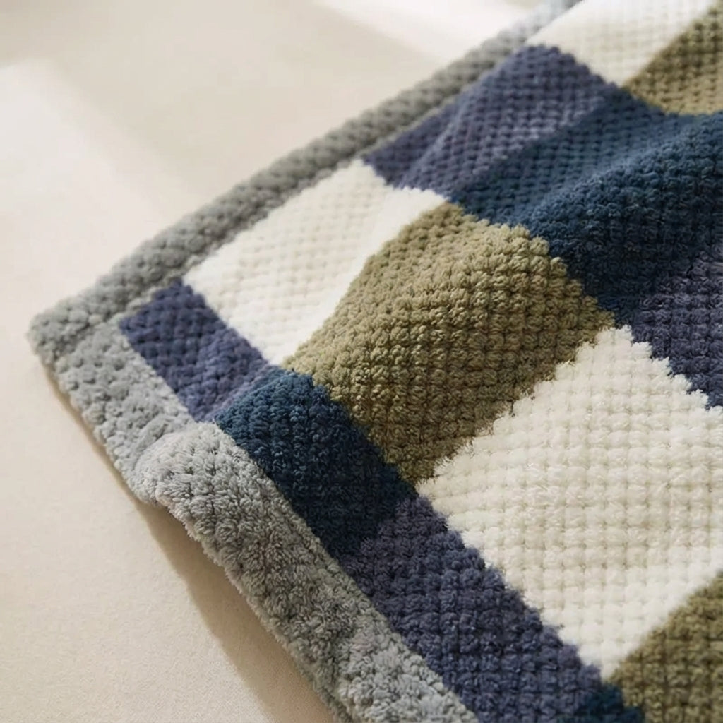 Strikket plaid