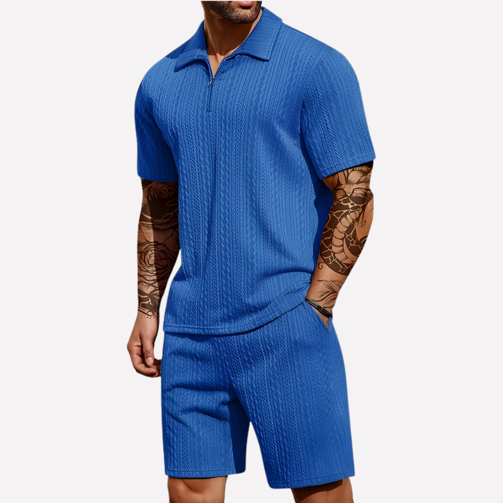 Struktureret polo med kvart lynlås og shorts-sæt