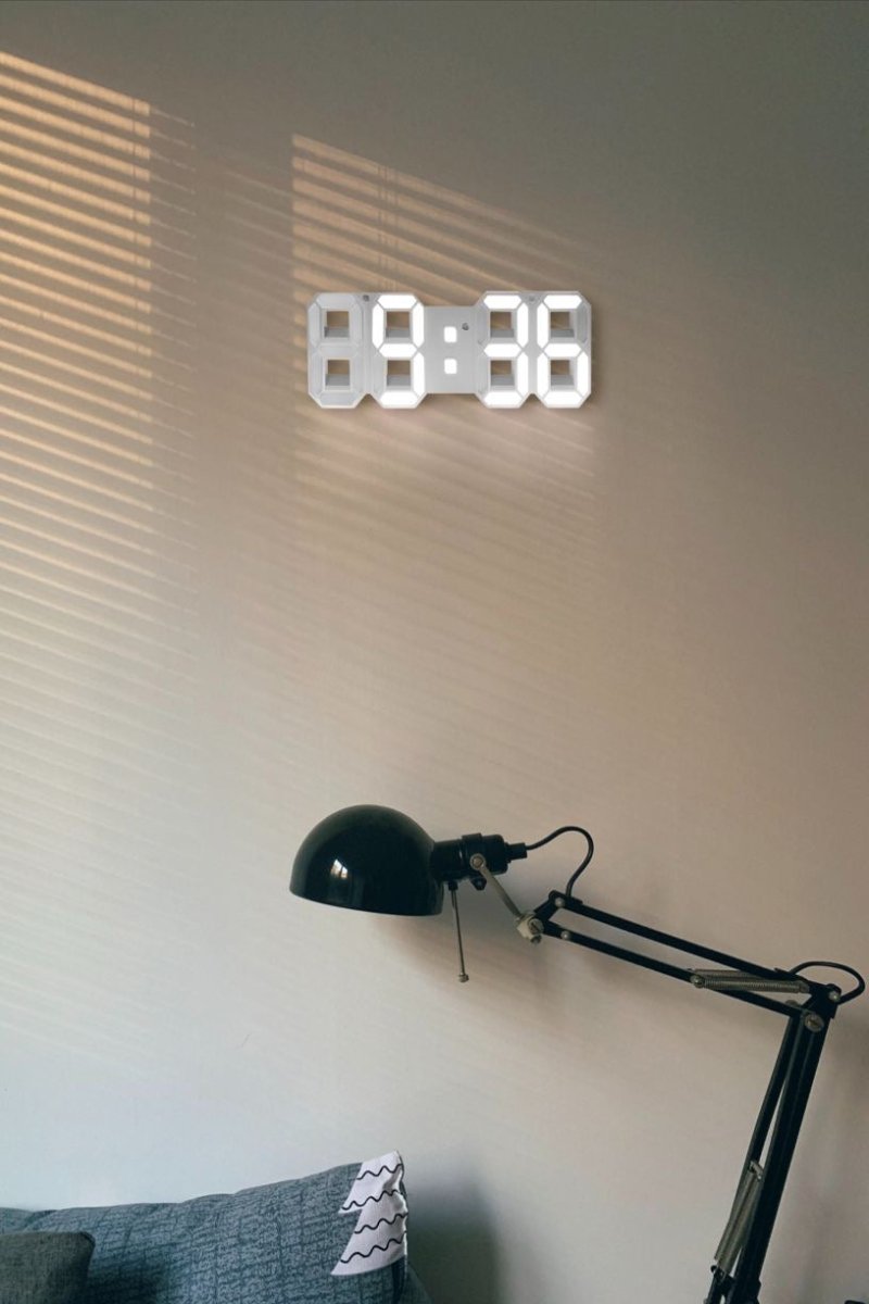 3D LED digitalt vægur - Moderne, dæmpbart lysdisplay