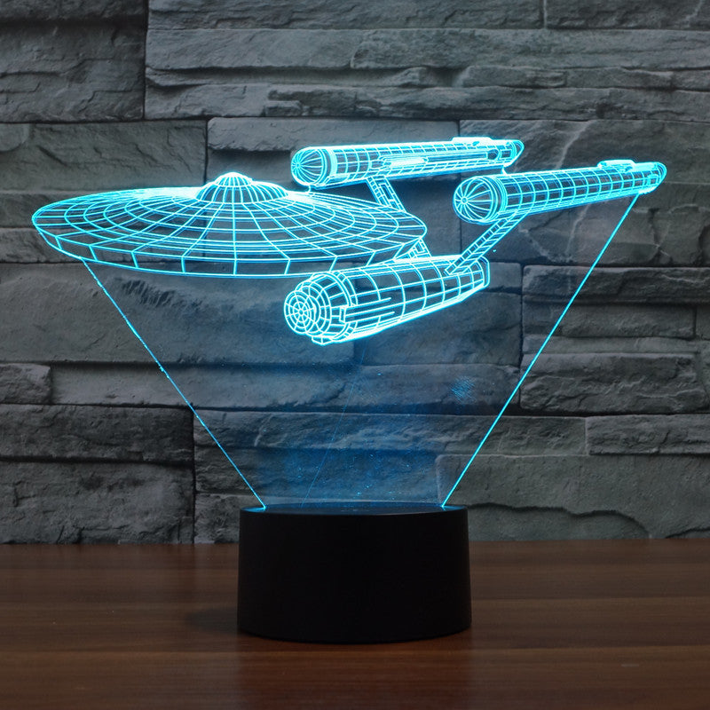 3D Star Trek Enterprise-rumskib LED-lampe - Flerfarvet optisk illusionslys
