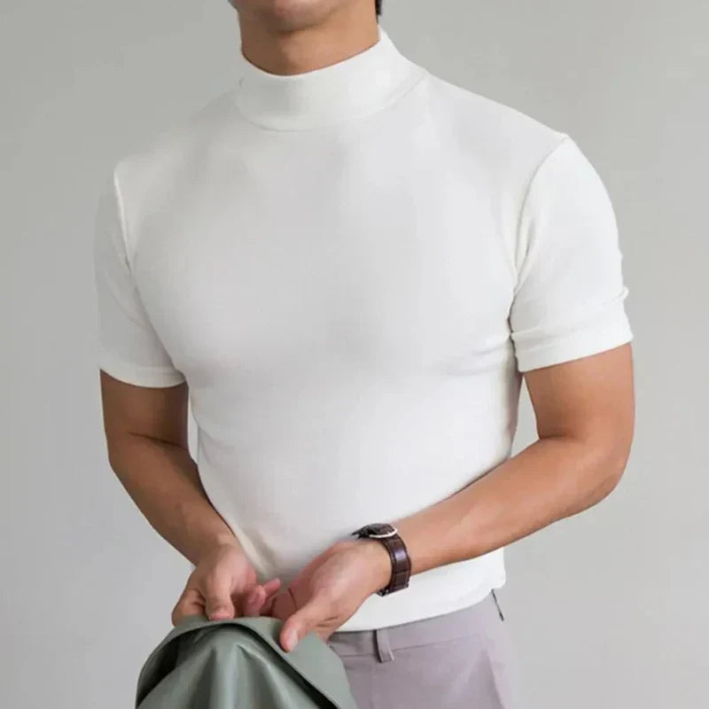 Afslappet herre-t-shirt med høj hals til hverdagsbrug