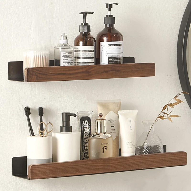 Badeværelseshylder til moderne opbevaring i varmt minimalistisk design