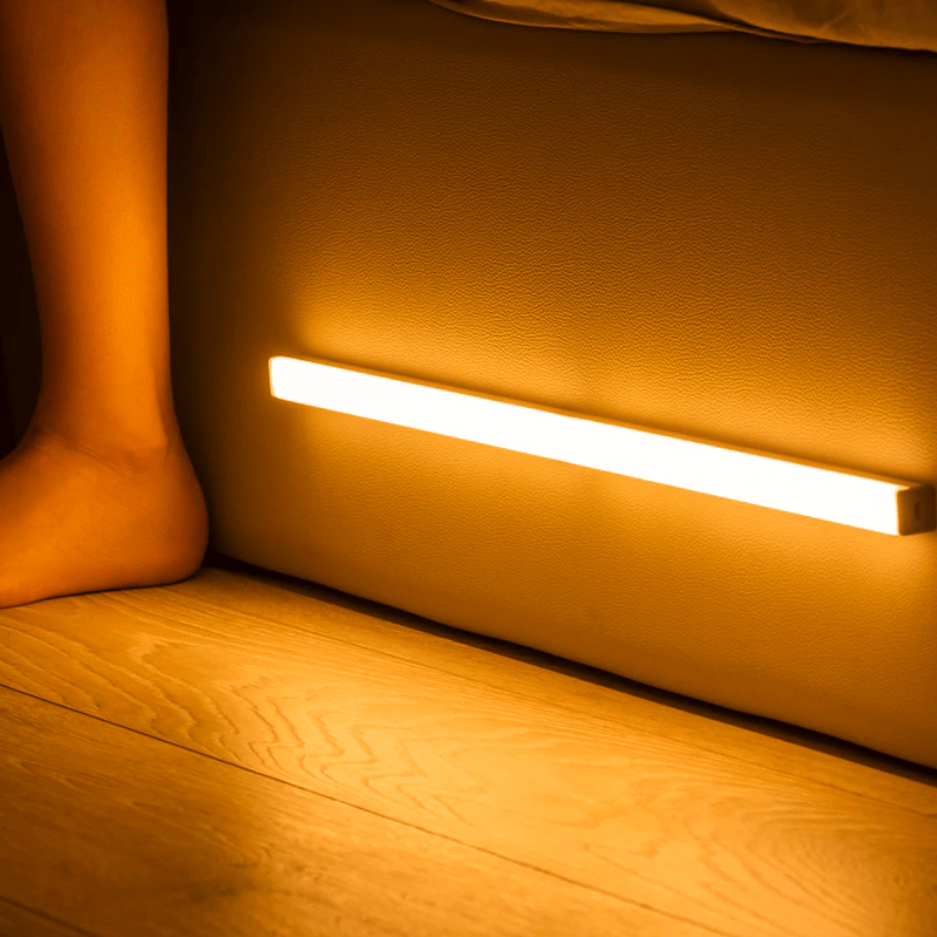 Bevægelsesaktiveret LED-lysskinne - Trådløs, USB-/AAA-drevet