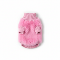 Blød og fluffy strikket hundesweater med rullekrave