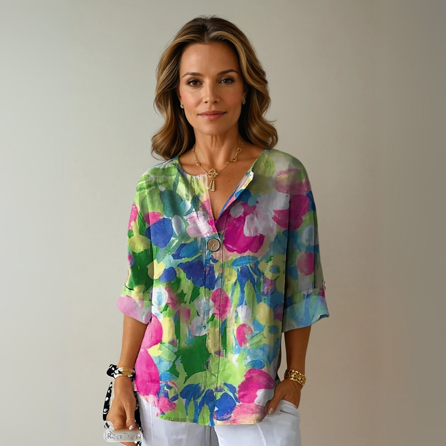 Blomstret damebluse med 3/4-ærmer