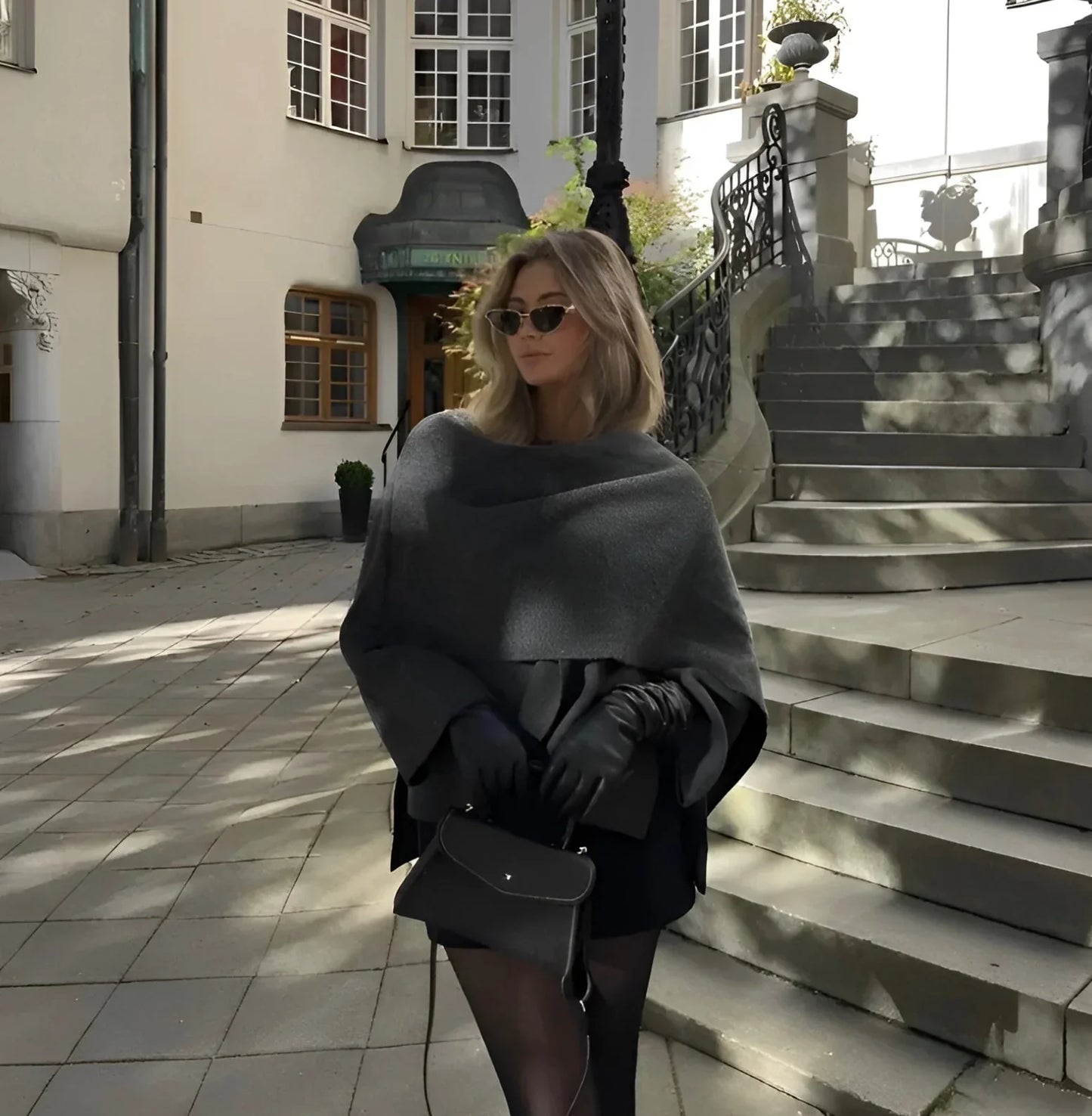 Cape - Chic & komfortabel - Blødt stof