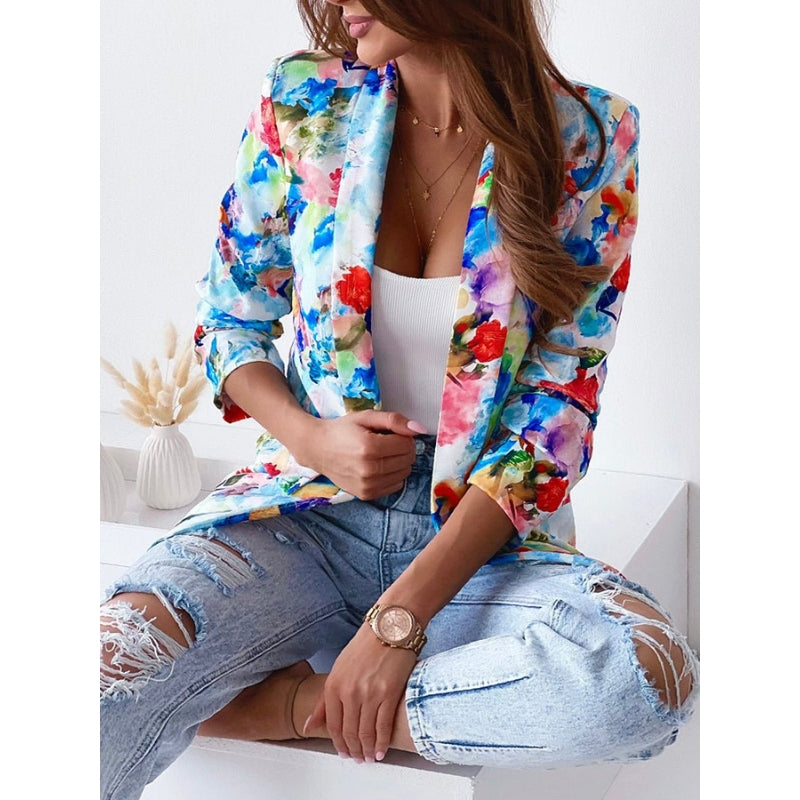 Dameblazer med botanisk blomsterprint