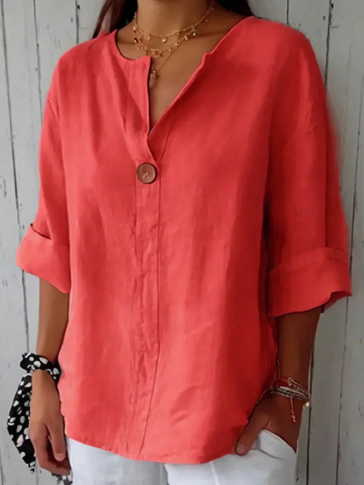 Damebluse med knaplukning