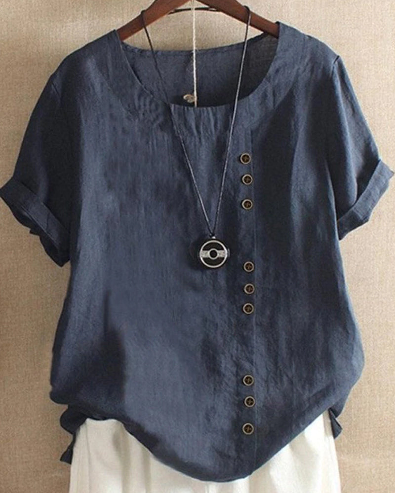 Damebluse med korte ærmer og knapper