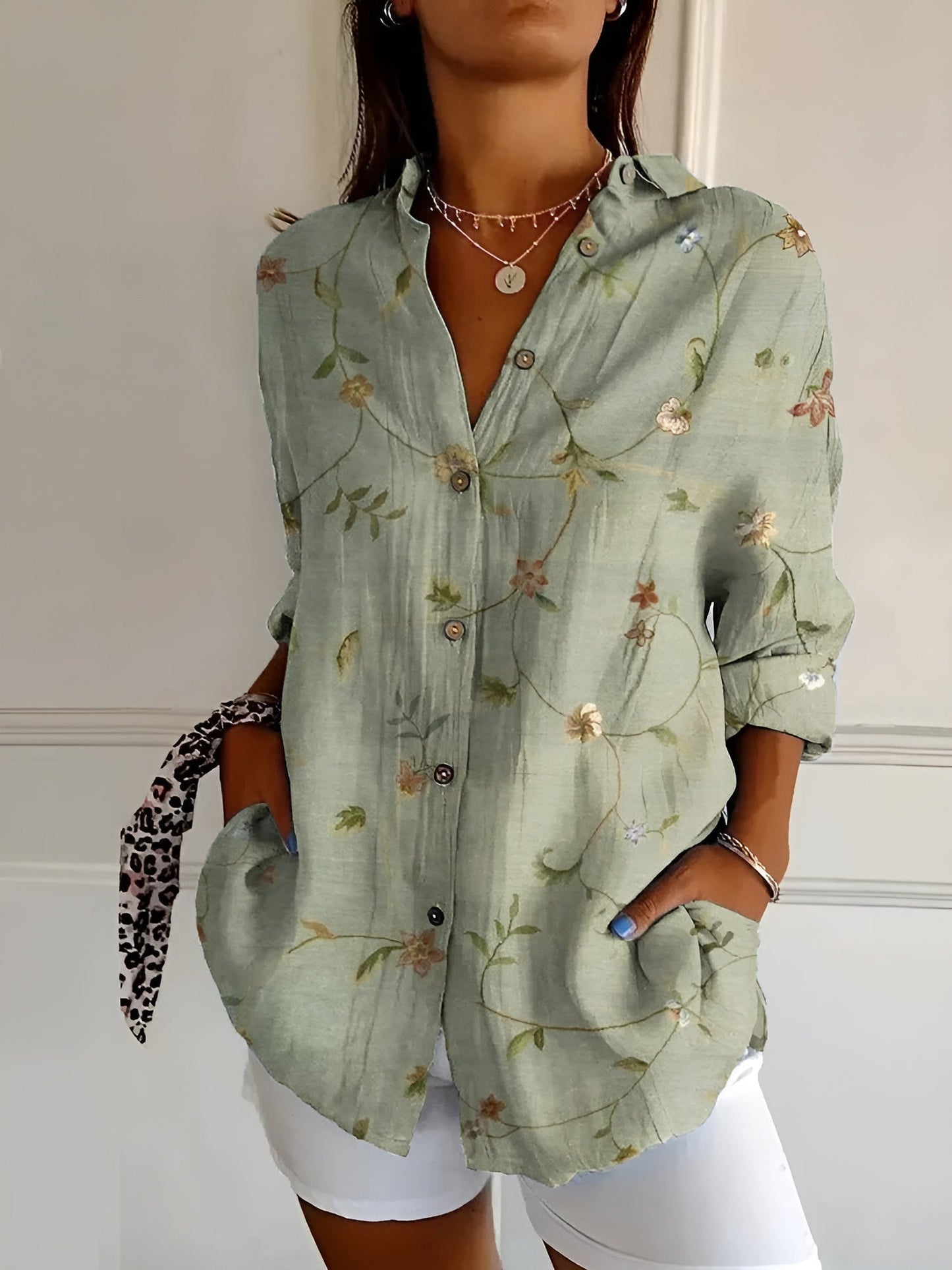 Elegant dameskjorte med knapper