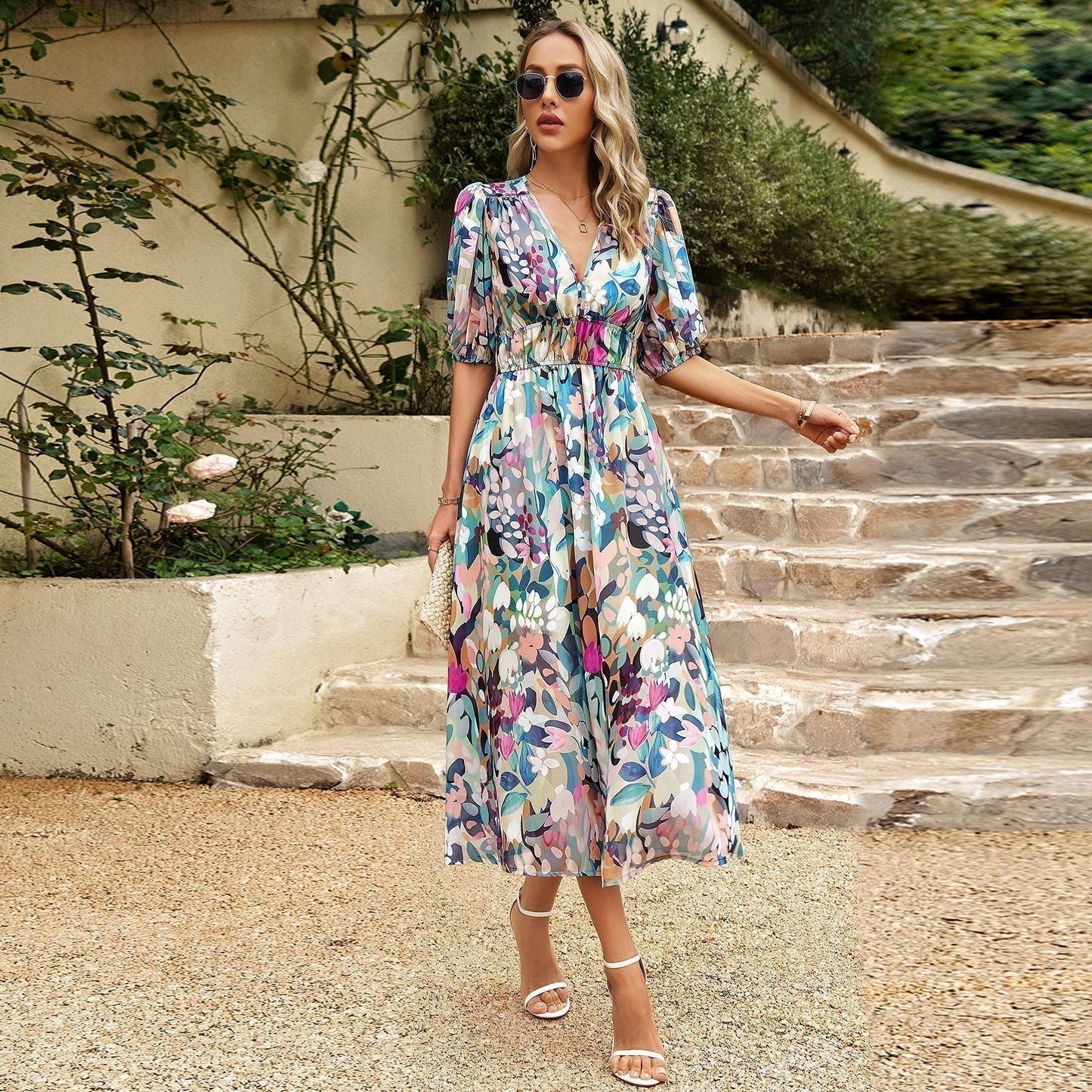 Elegant kjole i vintagestil