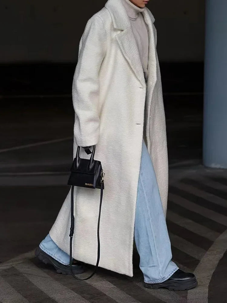 Elegant lang oversized vinterfrakke til damer