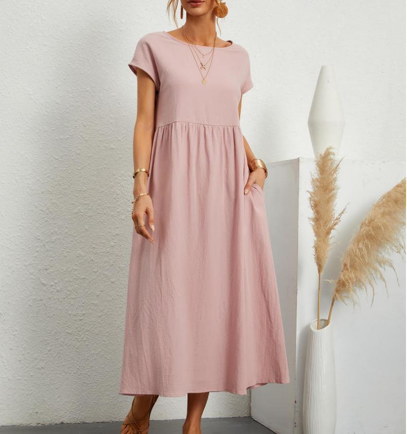 Elegant midikjole med afslappet pasform