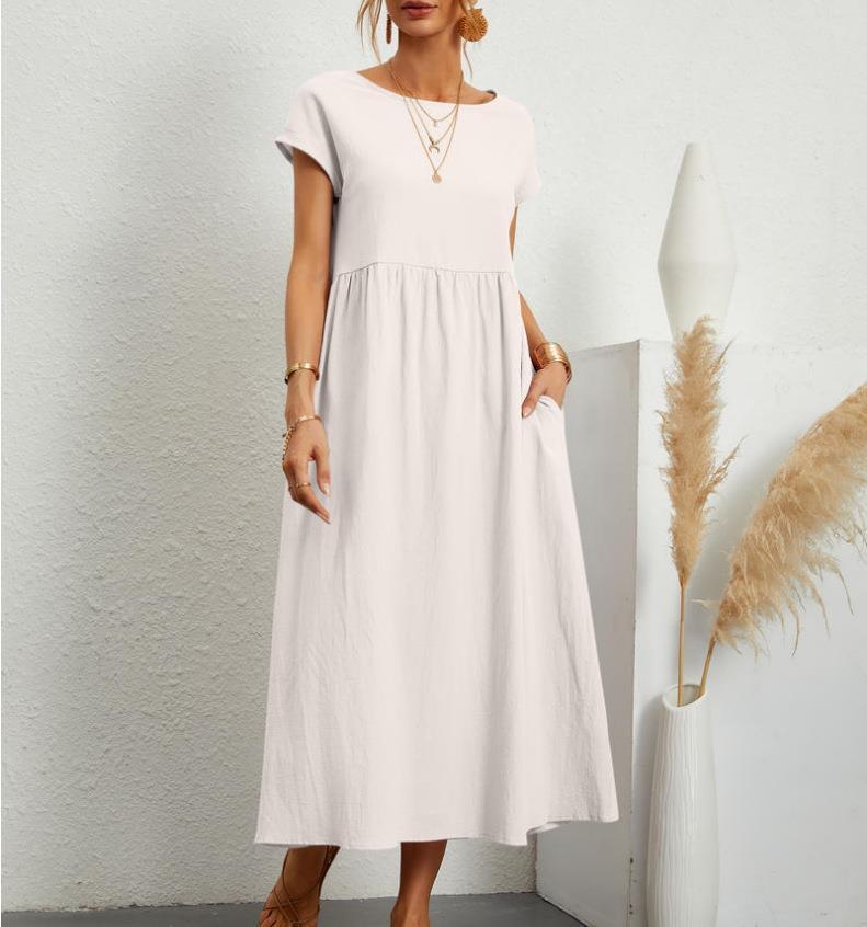 Elegant midikjole med afslappet pasform
