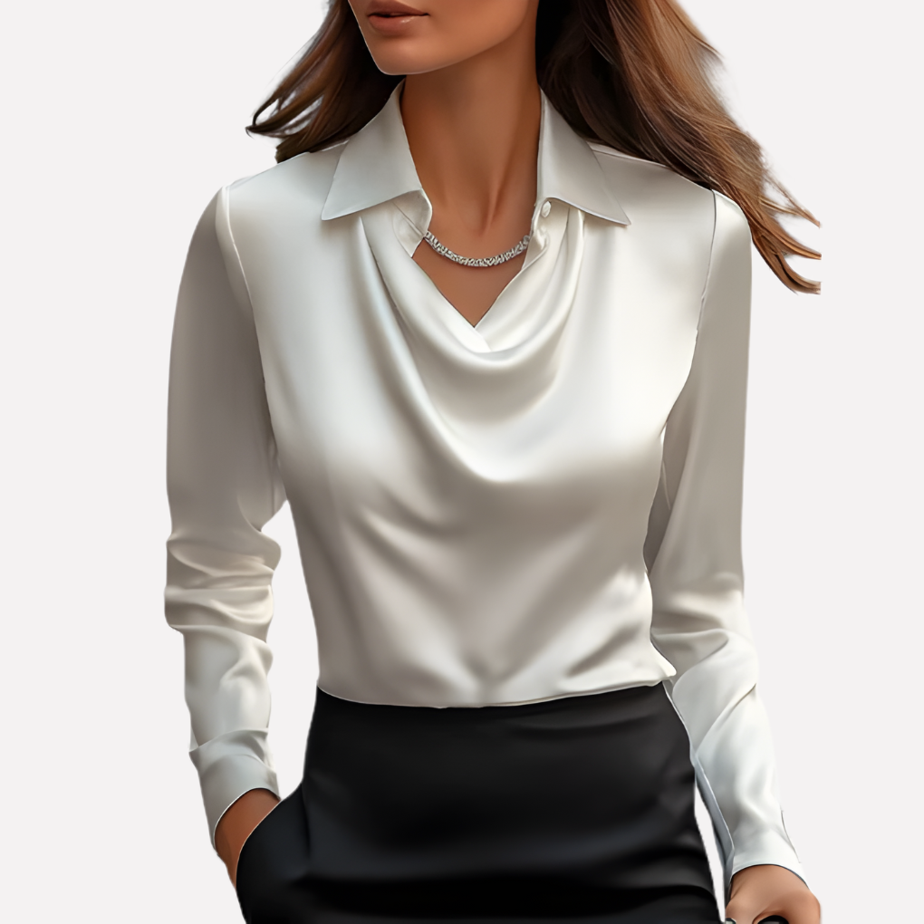 Elegant satinbluse med draperet halsudskæring til damer