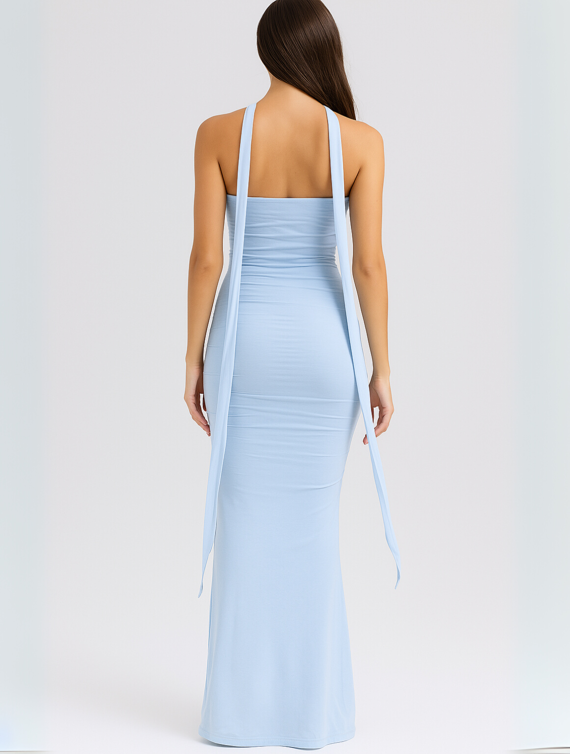 Elegant stropløs chokerkjole