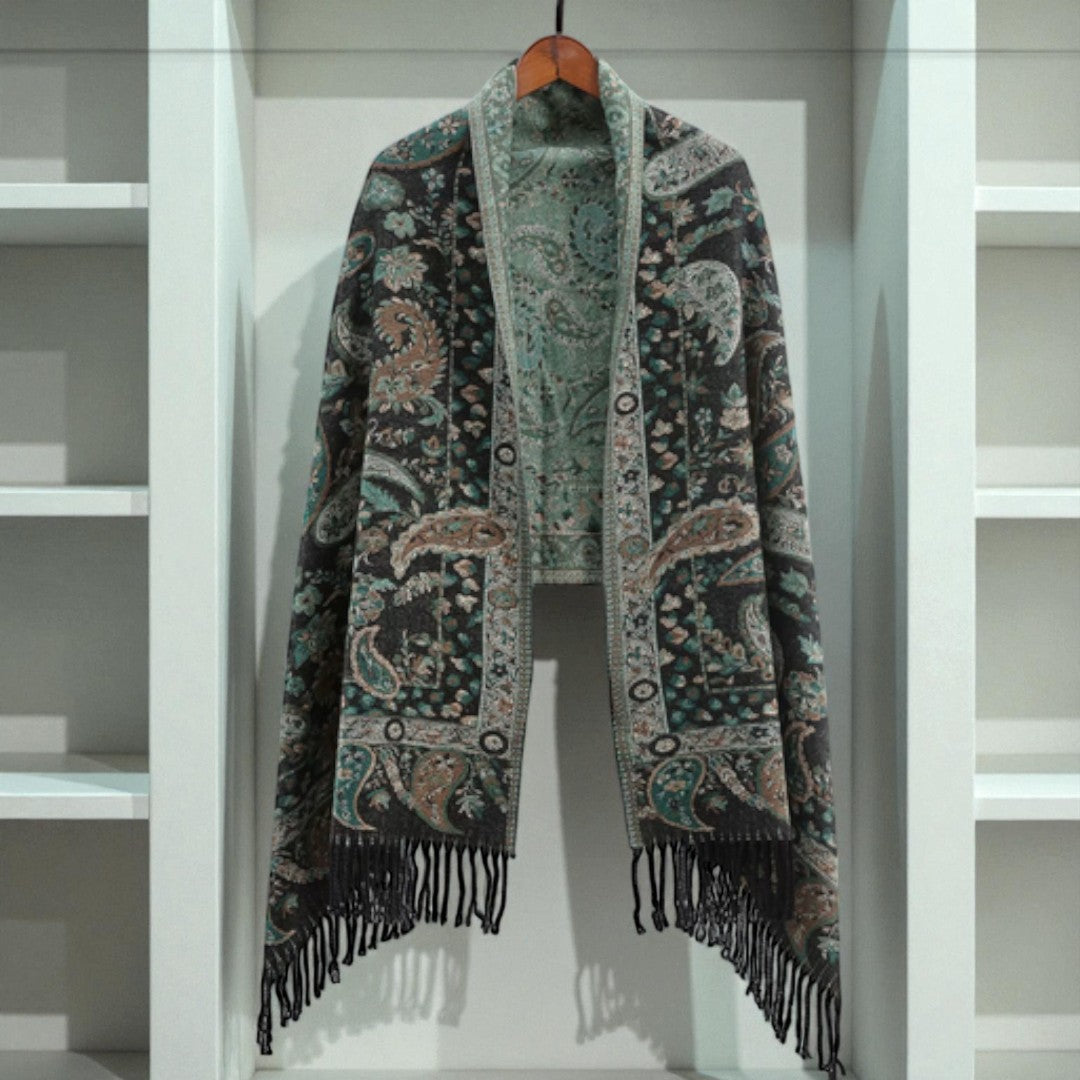 Elegant vinterponchosjal med paisleymønster