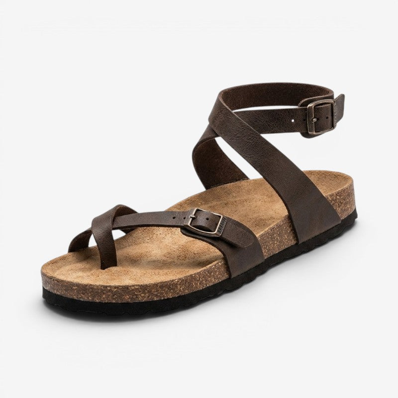 Flade sandaler med tårem og justerbart spænde