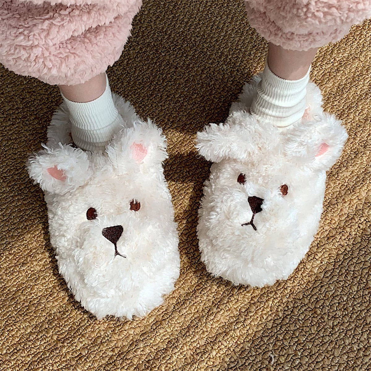 Fluffy dyrehjemmesko | De sødeste hjemmesko!