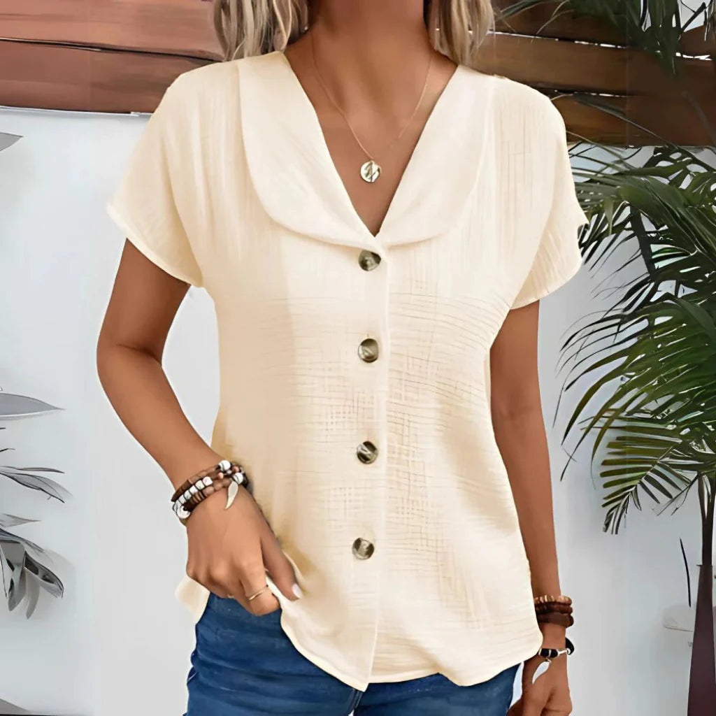 Gennemknappet damebluse med krave