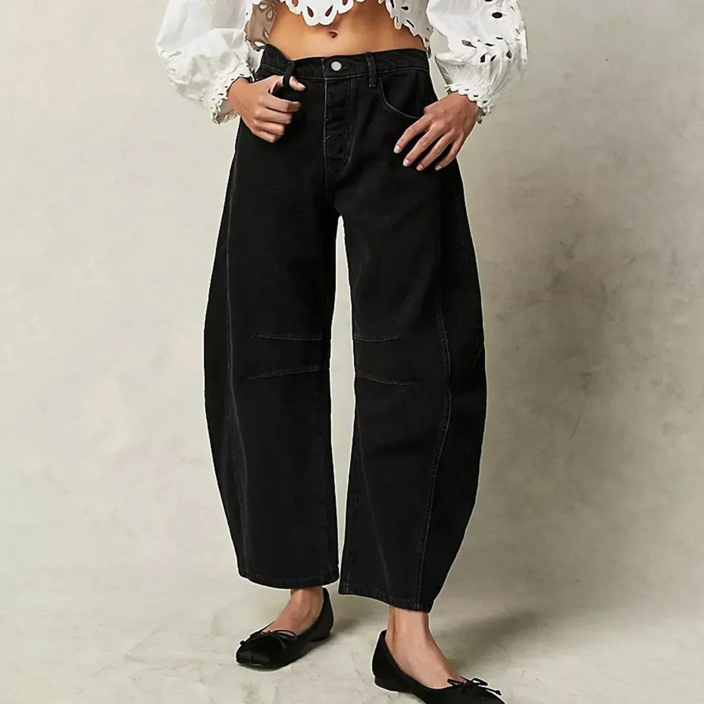 Jeans med brede ben til damer