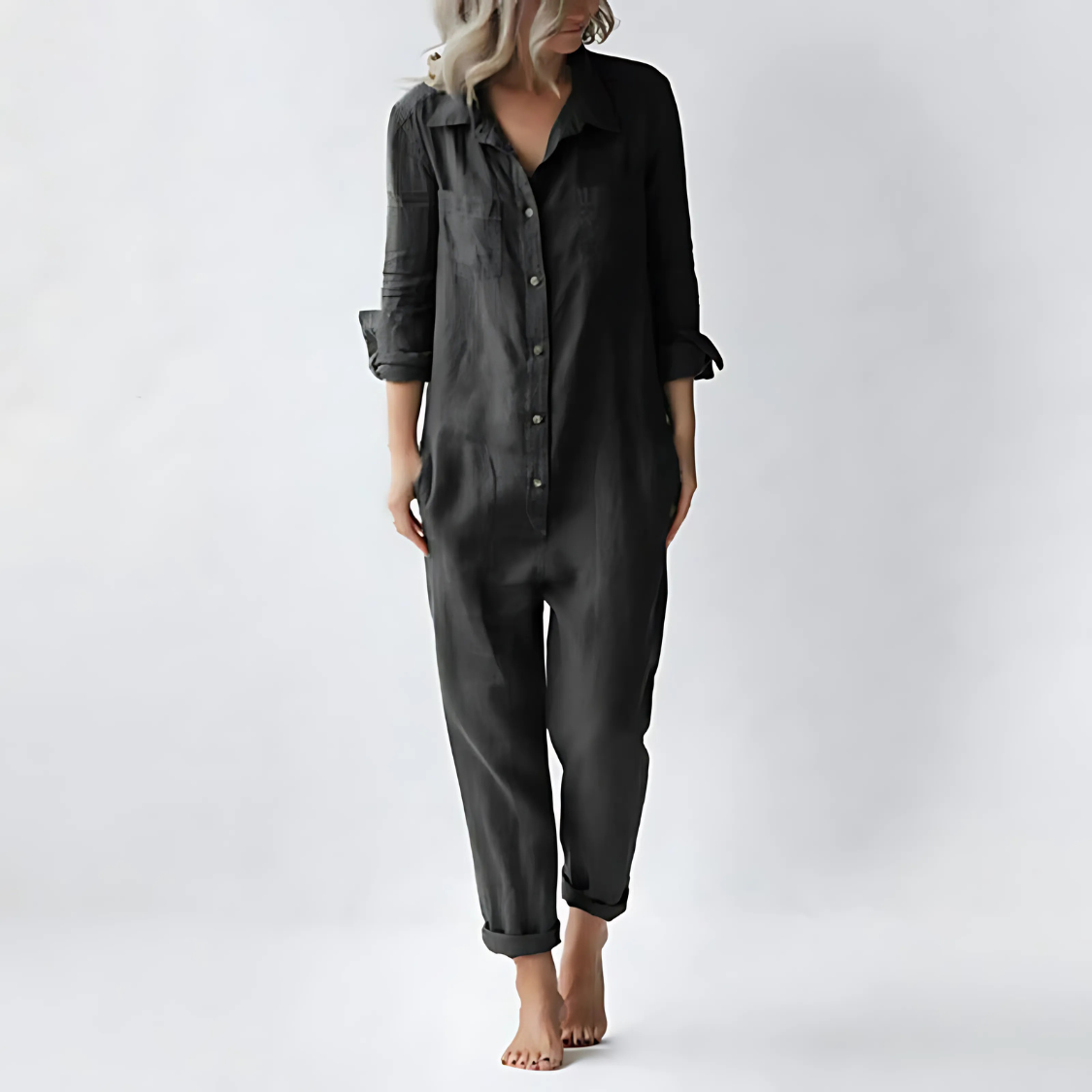 Jumpsuit i hør til damer med knapper foran og afslappet pasform