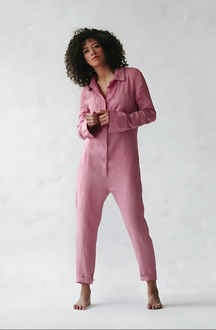 Jumpsuit i hør til damer med knapper foran og afslappet pasform