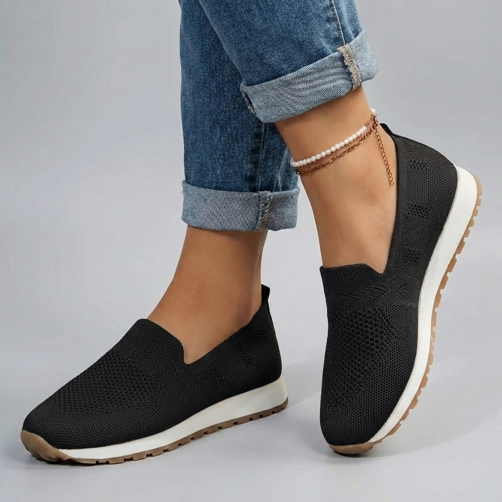 Komfortable strikkede slip-on sneakers med svangstøtte