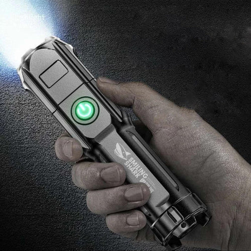 Kraftig genopladelig LED-lommelygte – 10.000 lumen til camping og nødsituationer