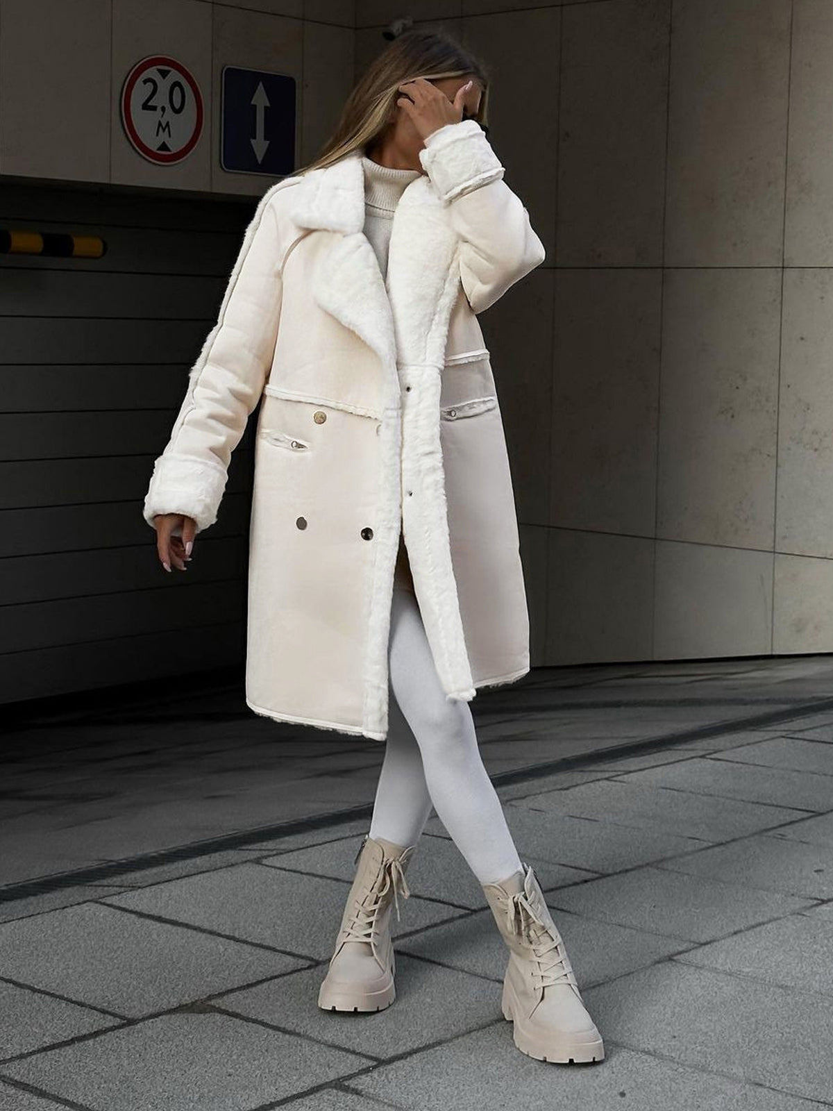 Lang oversized shearling-frakke til damer