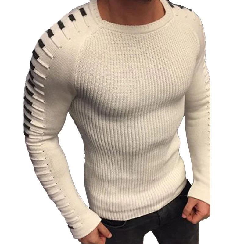 Lang plisseret strikket pullover til mænd