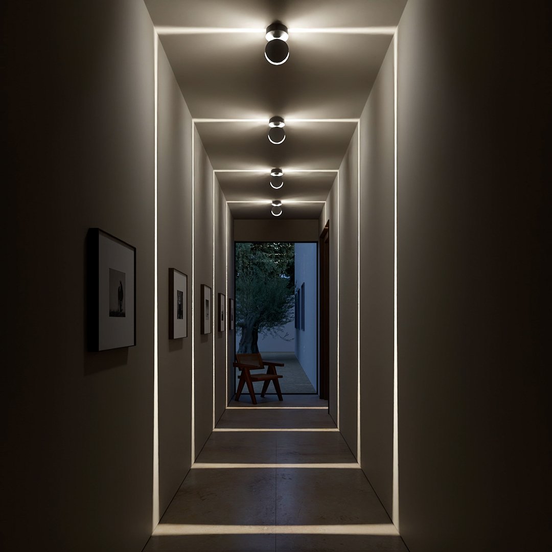 LED-væglampe med farveskiftende design