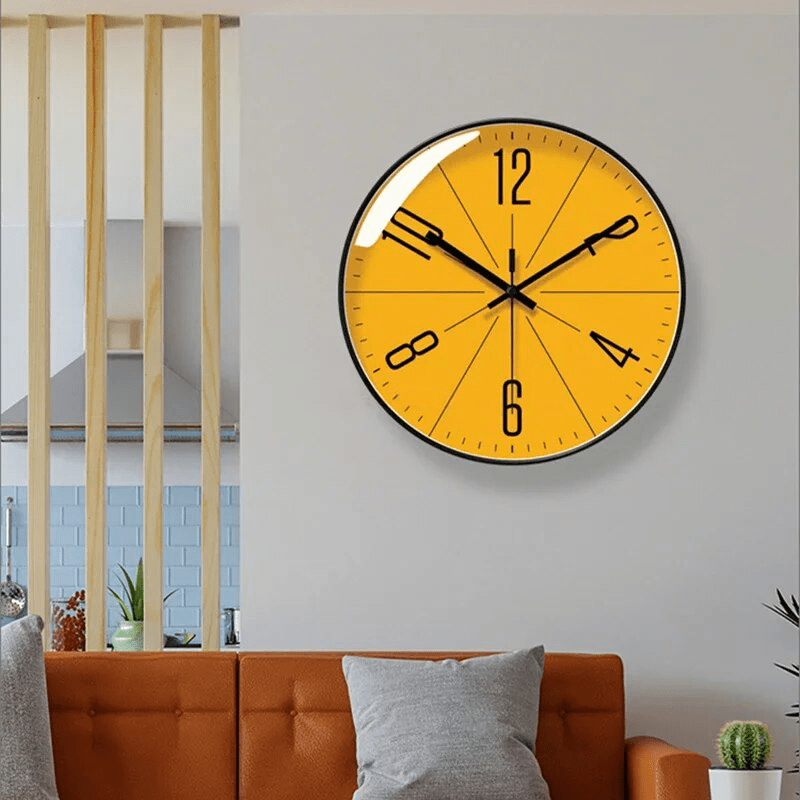 Minimalistisk vægur i skandinavisk design
