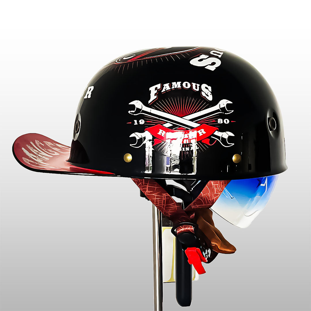 Motorcykelhjelm i baseballkasket-stil