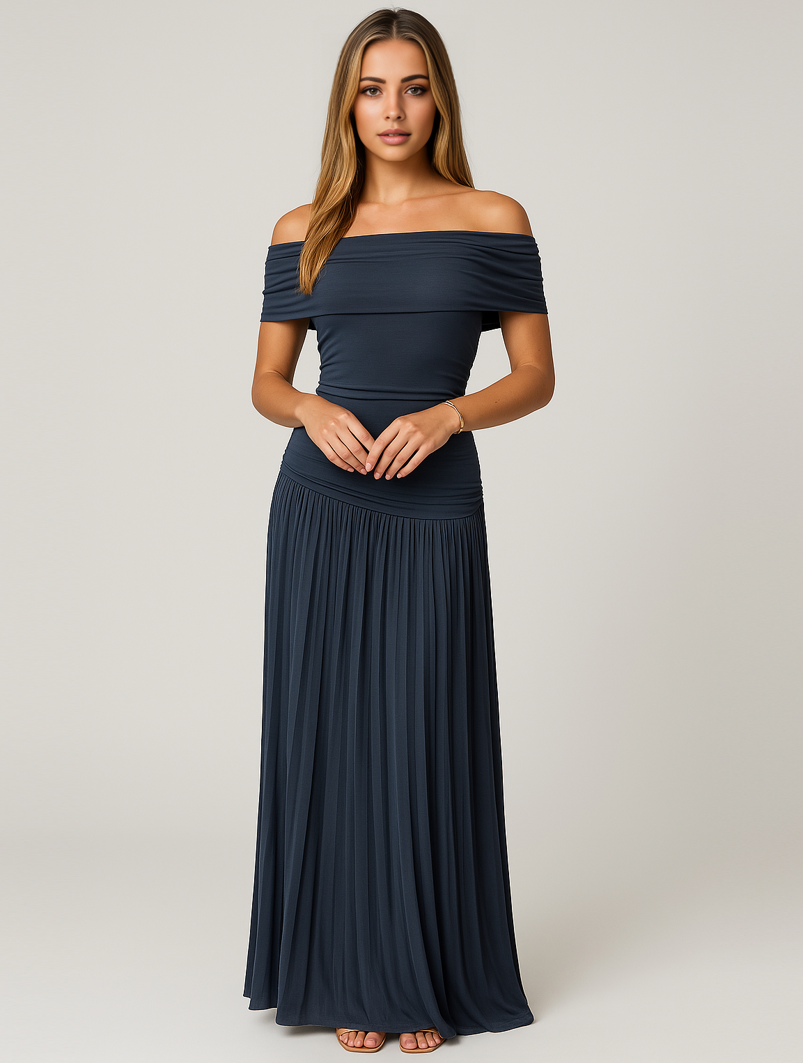 Off-shoulder maxikjole til damer