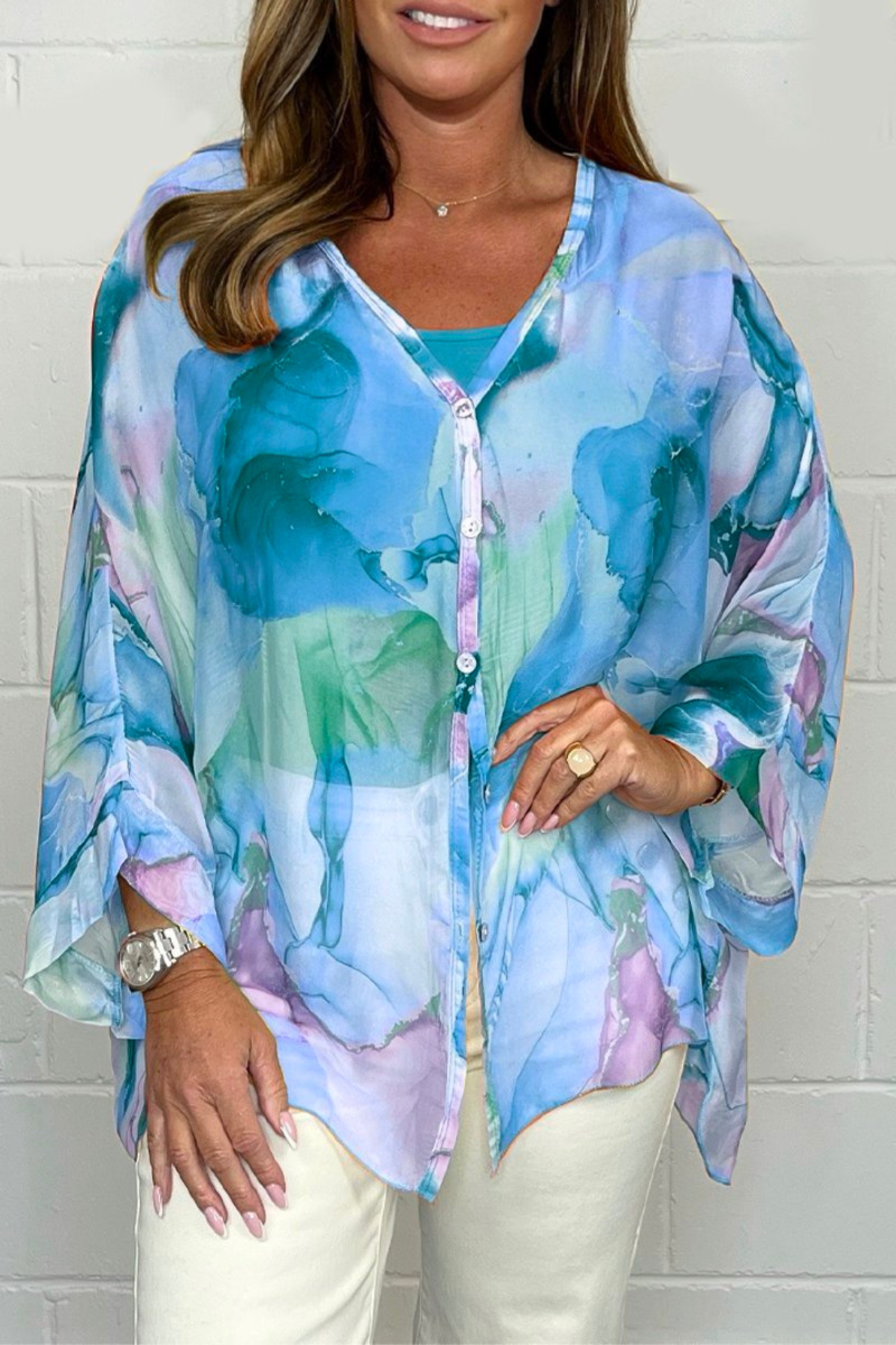 Oversized damebluse med abstrakt print