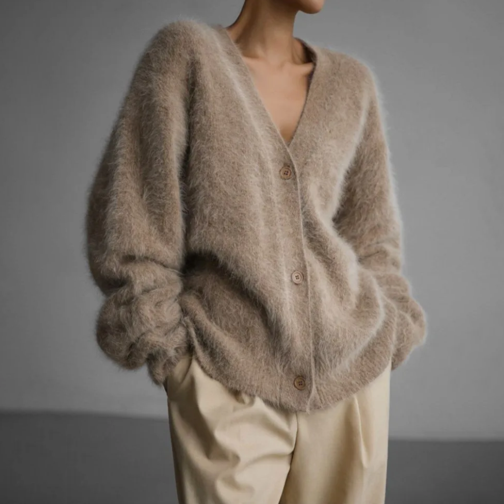 Oversized damecardigan med knapper