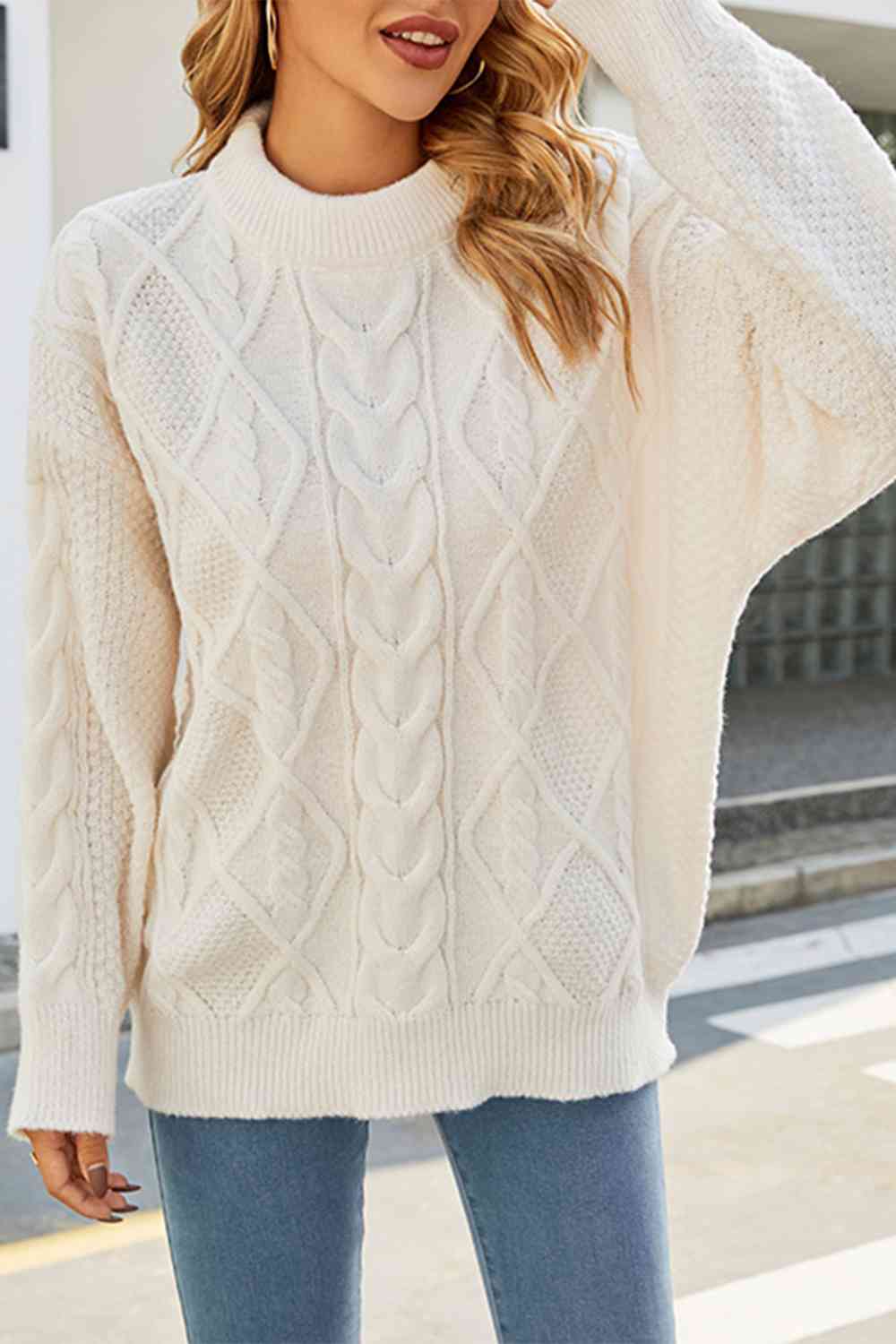 Oversized kabelstrikket sweater til damer