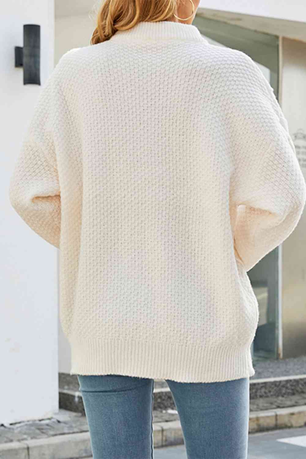 Oversized kabelstrikket sweater til damer