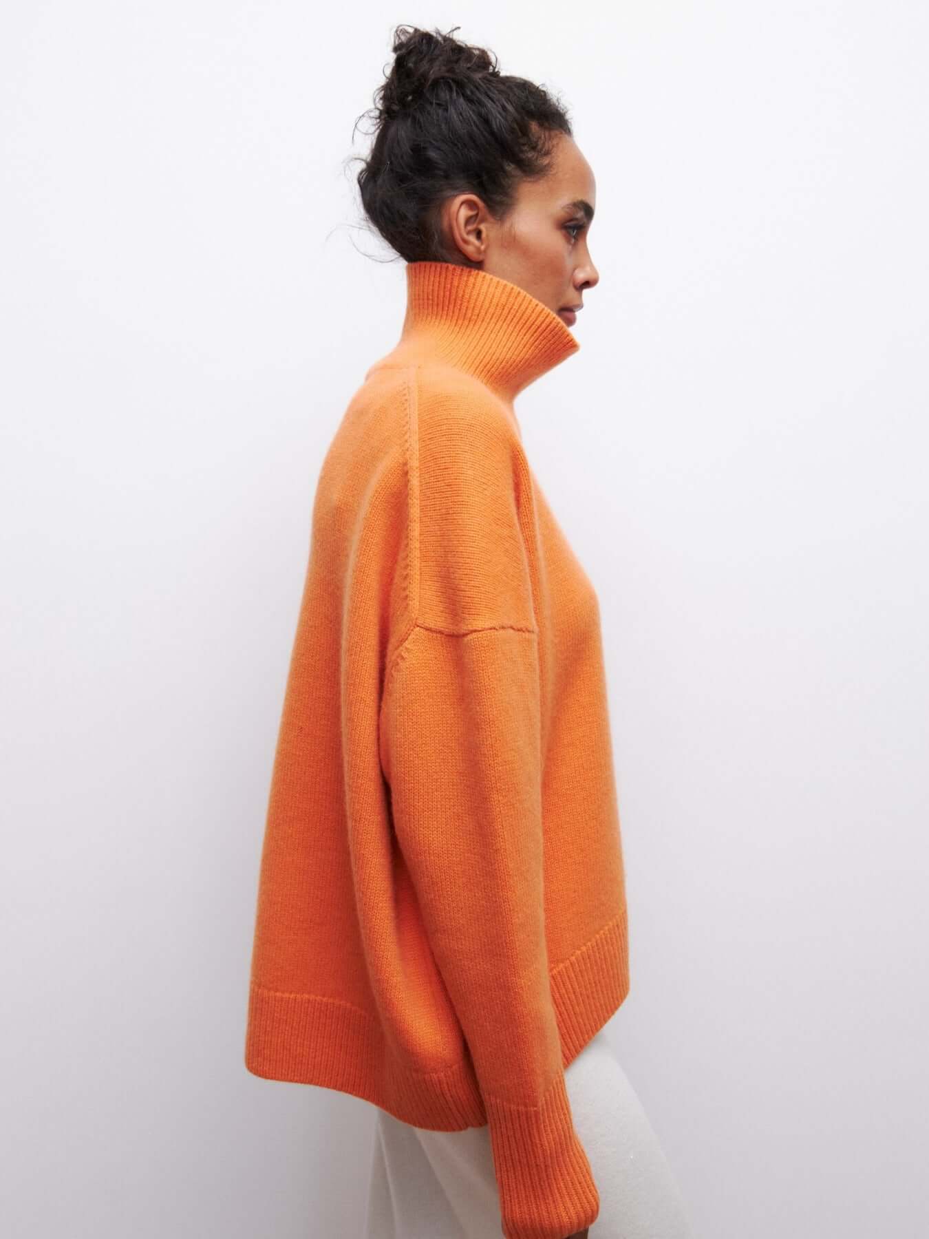 Oversized rullekravestrik til damer