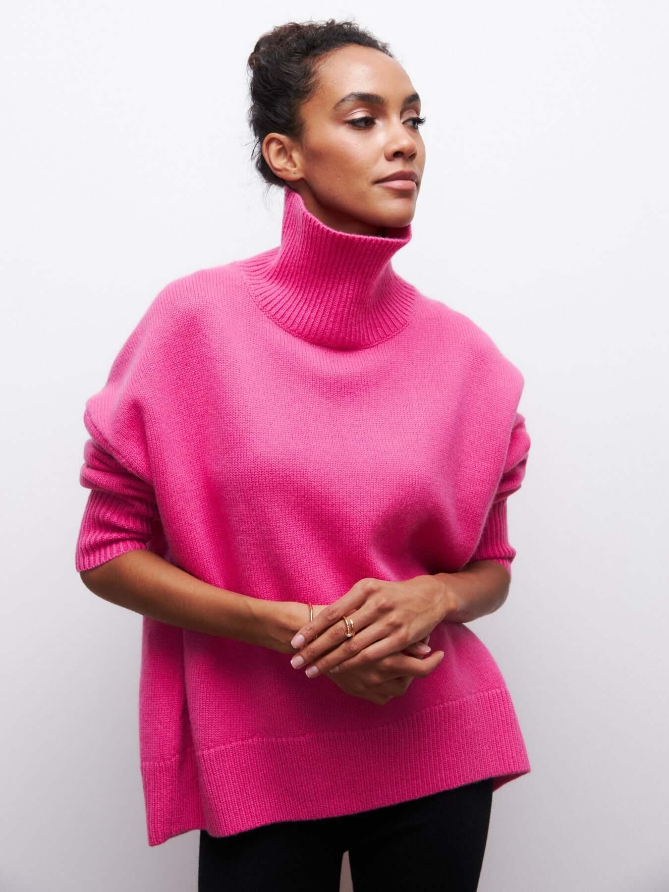 Oversized rullekravestrik til damer