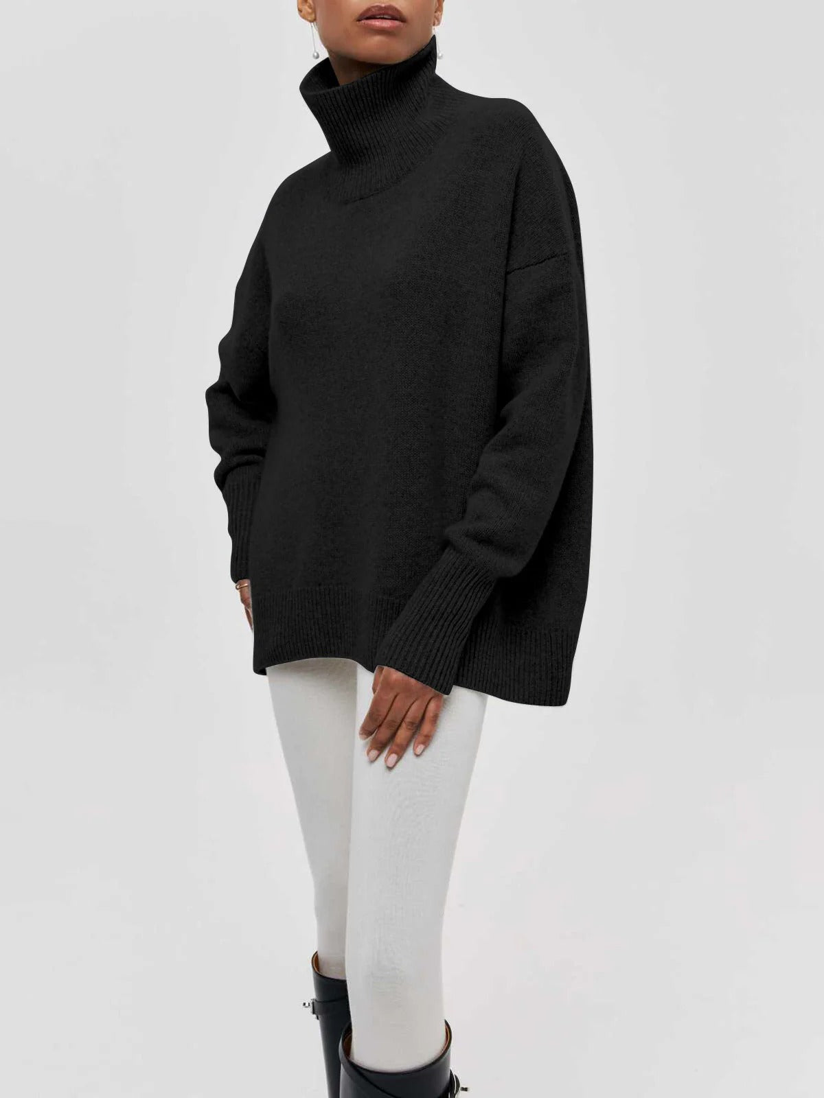 Ribstrikket oversized rullekravetrøje til damer