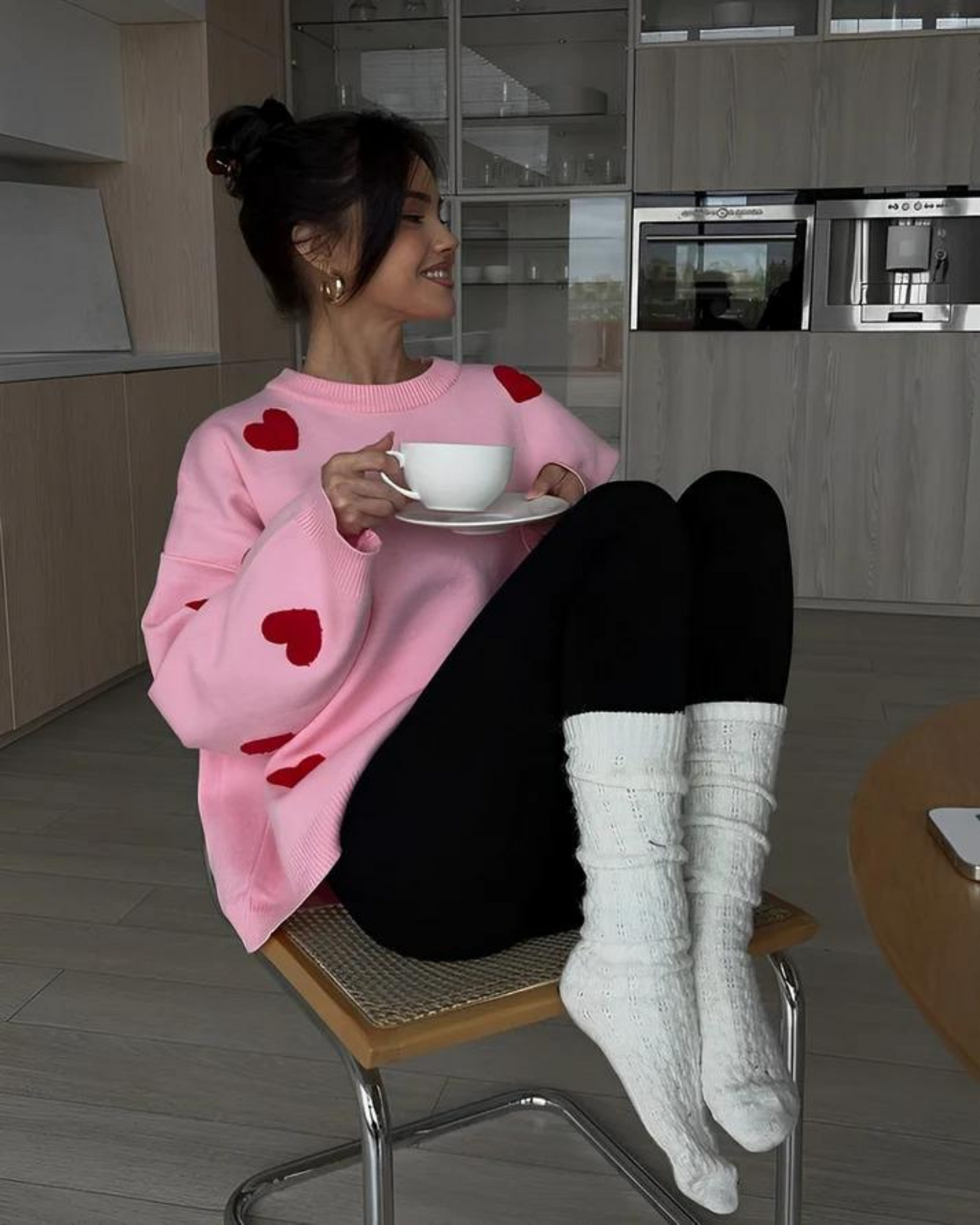 Oversized sweater med hjerteprint til damer
