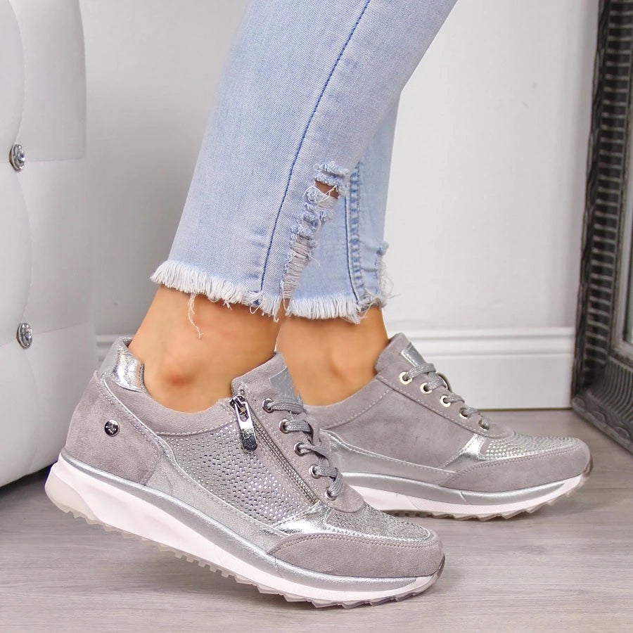 Platformsneakers med snørebånd til damer
