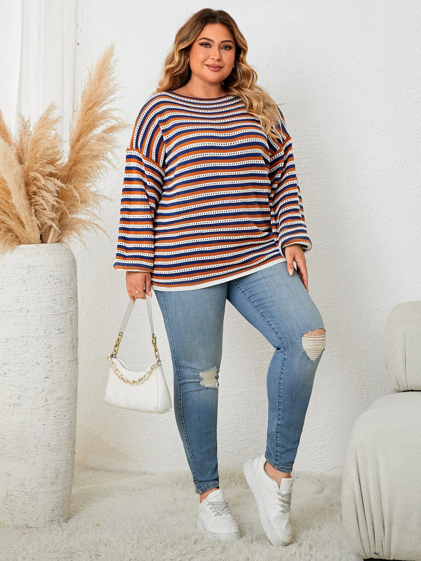 Plus size-pullover i uldblanding med efterårsstriber