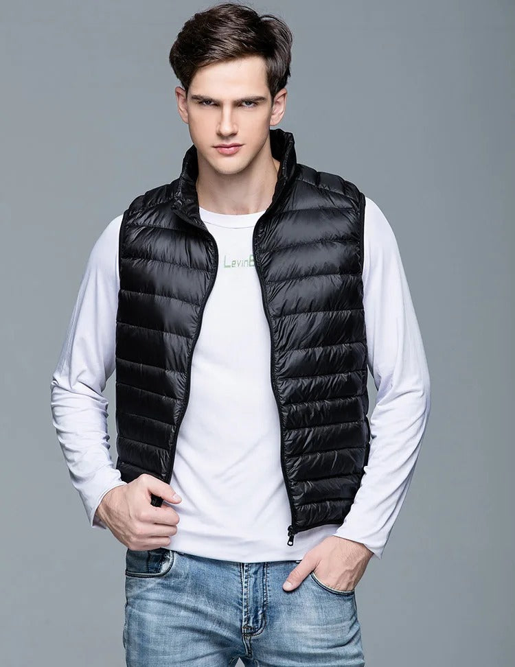 Quiltet herrebodywarmer med minimalistisk design