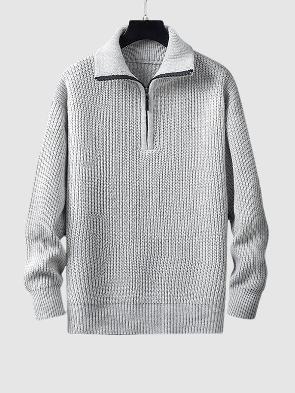Ribstrikket herresweater med kort lynlås