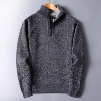 Ribstrikket sweater med kvart lynlås til mænd